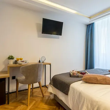 Central Rooms Split Pensionat