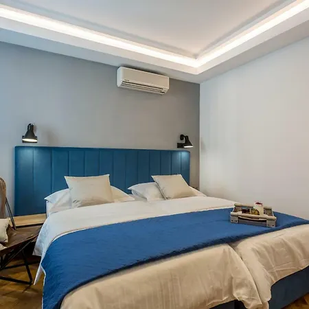 Central Rooms Split Split